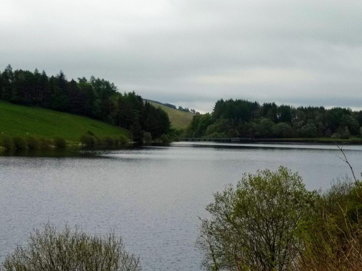 Lazy Days Lodge Glendevon Bagian luar foto